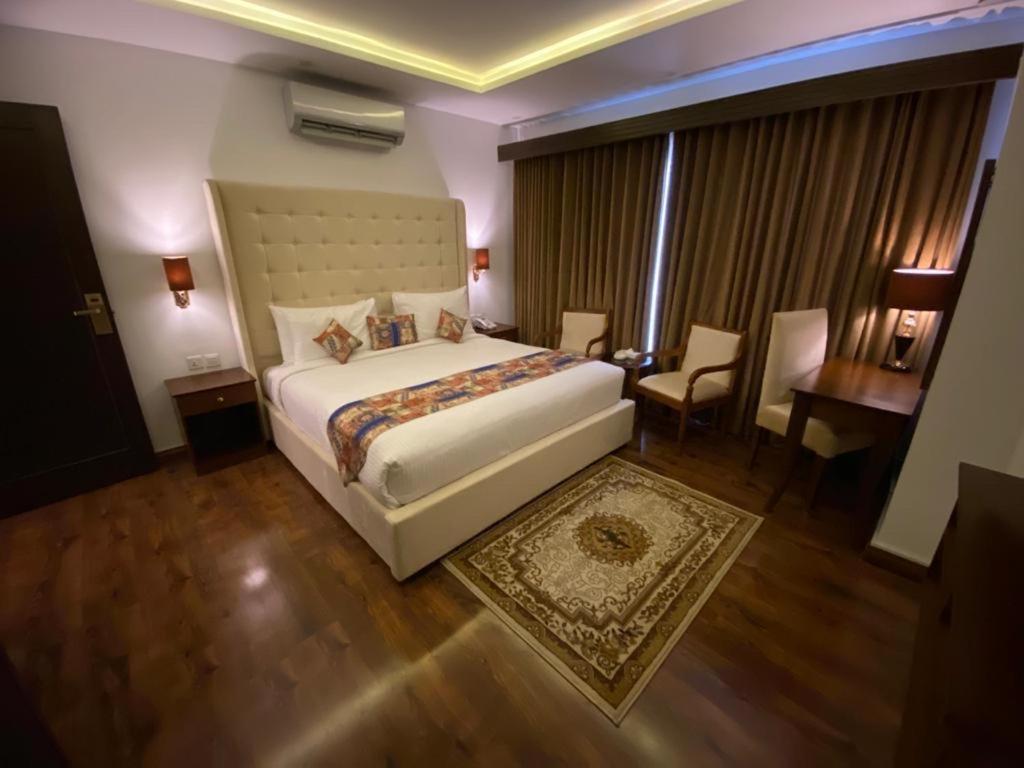 Grand Mongolia Hotel Rawalpindi Exterior foto